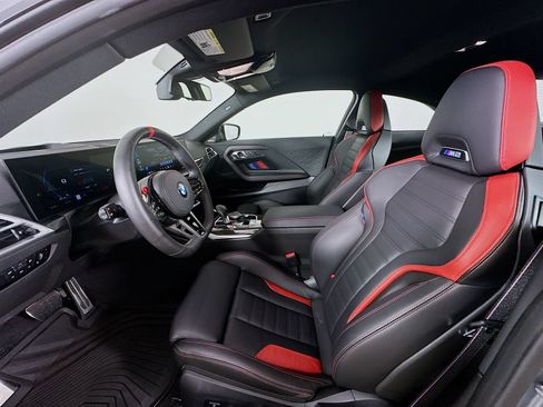 Used 2026 BMW M2 w/ Lighting Package RWD image 31