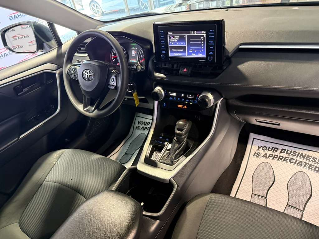 Used 2022 Toyota RAV4 LE FWD image 48