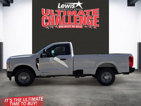 New 2026 Ford F250 XL w/ F-250 >10K GVWR Package image 2