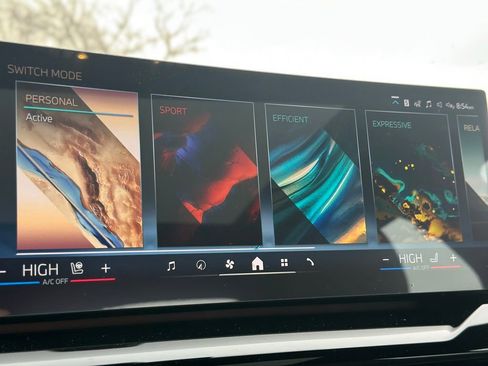 New 2026 BMW 530i xDrive w/ M Sport Package AWD/4WD image 37