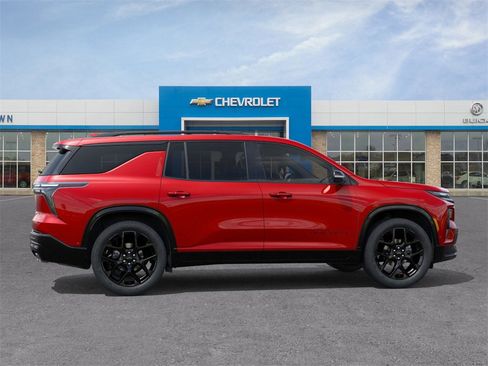 New 2026 Chevrolet Traverse RS w/ LPO, Floor Liner Package image 5