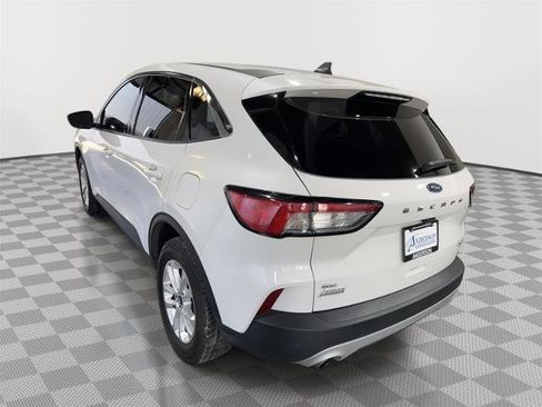 Certified 2022 Ford Escape SE AWD/4WD image 8