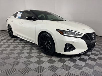 Used 2023 Nissan Maxima SR w/ Sport Mat Group