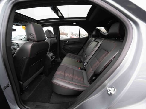 Used 2024 Chevrolet Equinox RS image 23