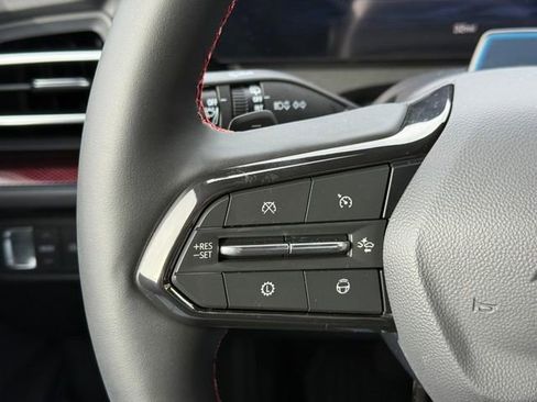 New 2026 Chevrolet Traverse RS w/ LPO, Floor Liner Package image 17