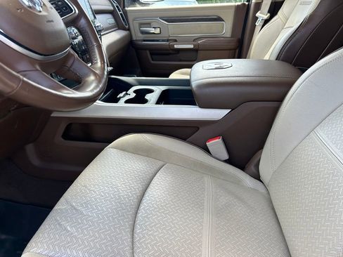 Used 2019 RAM 2500 Laramie AWD/4WD image 11