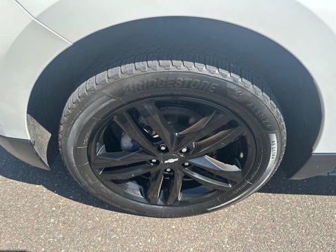 Used 2021 Chevrolet Equinox LT AWD/4WD image 32