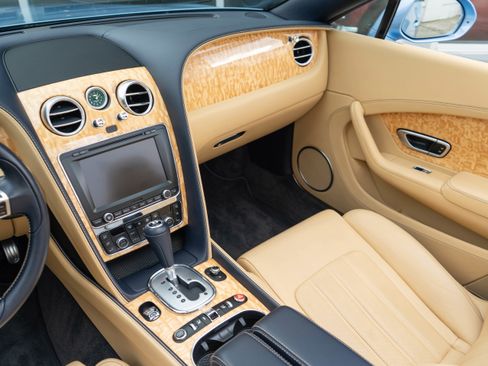 Used 2012 Bentley Continental GT image 19
