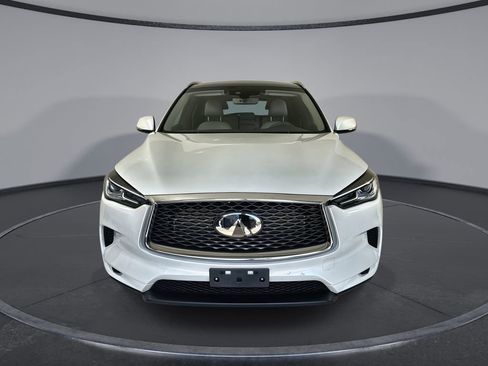 Used 2023 INFINITI QX50 Luxe AWD/4WD image 3