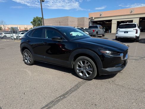 Used 2025 MAZDA CX-30 AWD 2.5 S w/ Preferred Package image 3