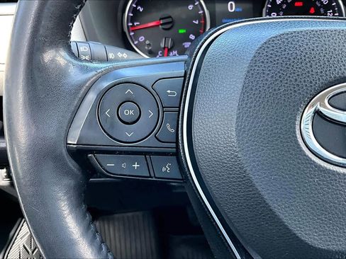 Used 2020 Toyota RAV4 XLE w/ XLE Grade Weather Package image 22