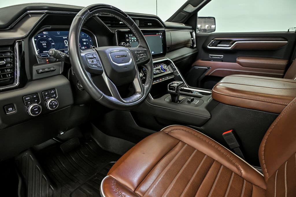 Certified 2025 GMC Sierra 1500 Denali Ultimate AWD/4WD image 12