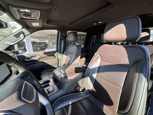 Used 2024 GMC Sierra 2500 Denali w/ Denali Reserve Package image 49