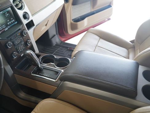 Used 2014 Ford F150 Lariat w/ Lariat Chrome Package AWD/4WD image 21