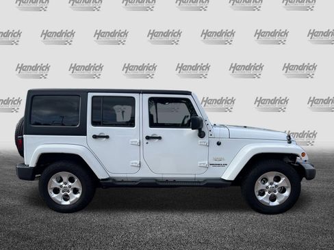 Used 2015 Jeep Wrangler Unlimited Sahara w/ Dual Top Group image 11