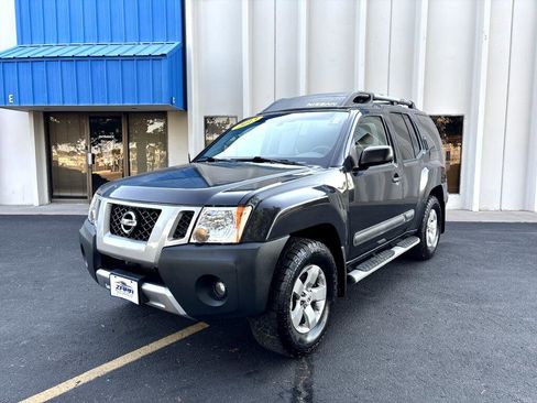 Used 2013 Nissan Xterra S image 3