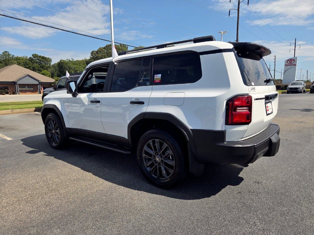 Used 2026 Toyota Land Cruiser w/ Premium Package AWD/4WD image 9