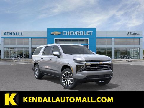 New 2025 Chevrolet Suburban Premier image 1