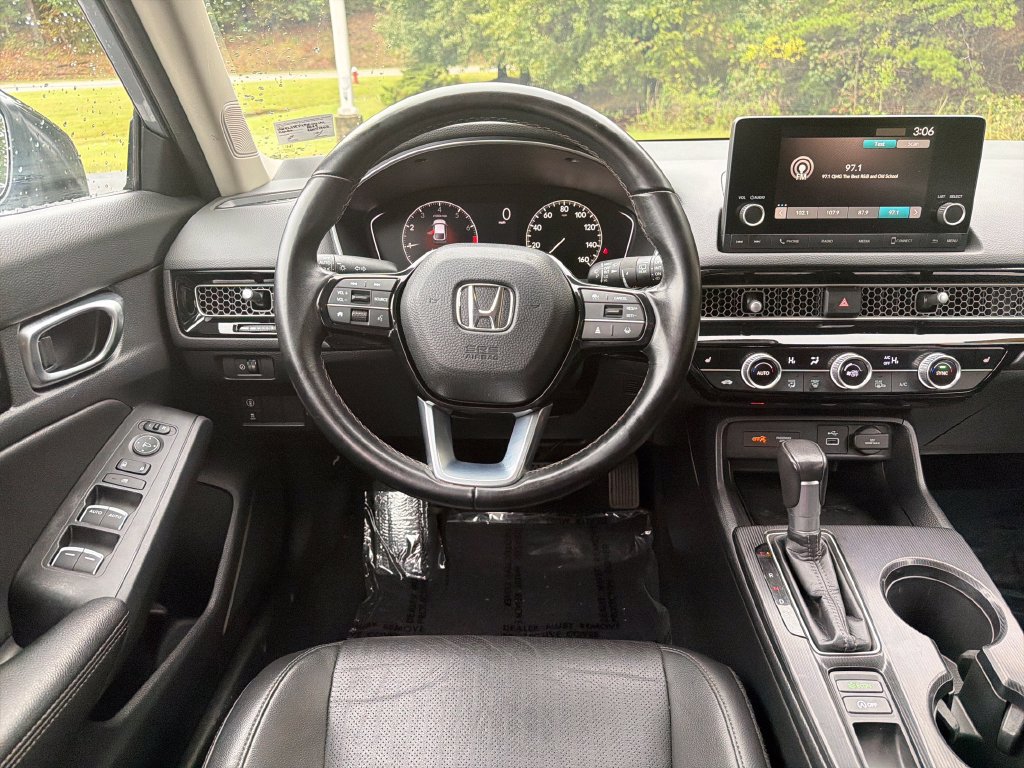 Used 2024 Honda Civic EX-L image 25