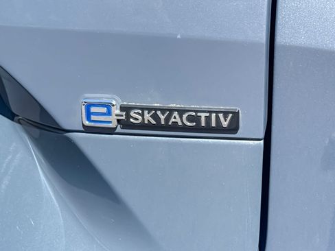 Used 2022 MAZDA MX-30 Electric w/ Premium Plus Pkg FWD image 39