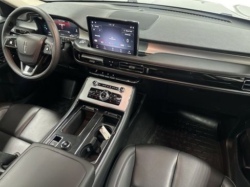 Used 2024 Lincoln Aviator Premiere w/ Premium Package image 11