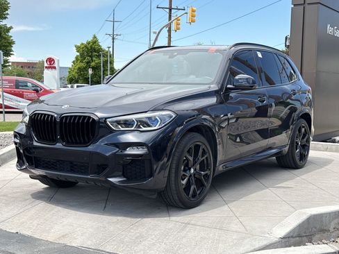 Used 2019 BMW X5 xDrive40i w/ M Sport Package AWD/4WD image 9