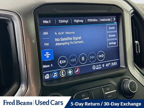 Used 2022 Chevrolet Silverado 1500 LT image 16