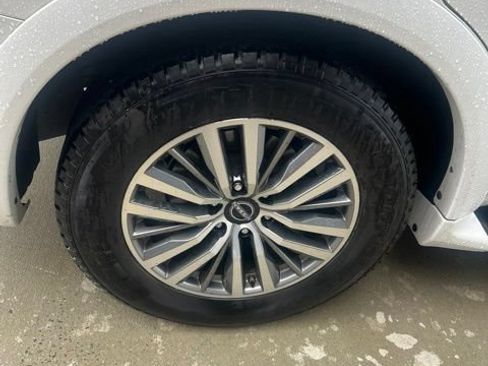 Used 2021 Nissan Armada SL w/ Captain's Chairs Package RWD image 19