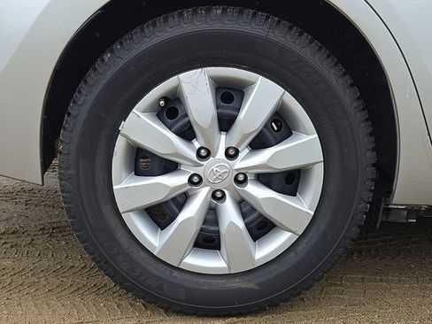 Used 2016 Toyota Corolla LE FWD image 22
