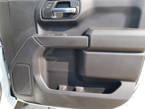 Used 2023 Chevrolet Silverado 1500 Custom Trail Boss image 16