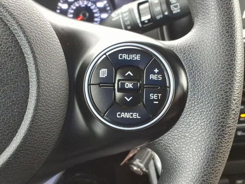 Certified 2021 Kia Soul LX image 18