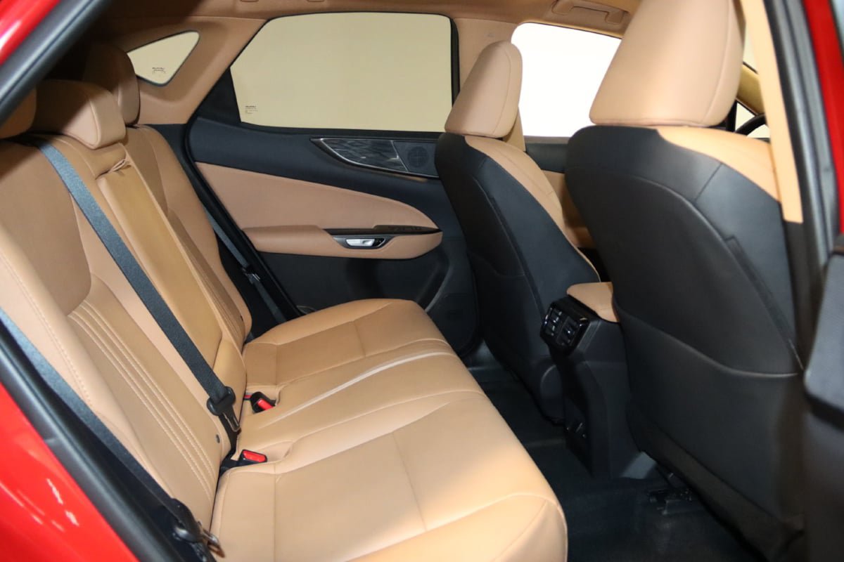 Used 2025 Lexus NX 350 AWD w/ Cold Area Package image 57