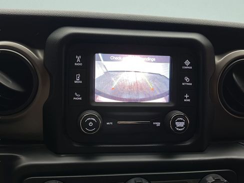 Used 2020 Jeep Wrangler Unlimited Sport S AWD/4WD image 28