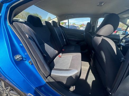 Used 2023 Nissan Versa SV image 12