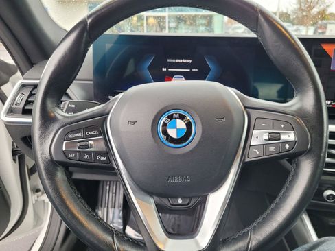 Certified 2023 BMW i4 eDrive35 w/ Premium Package image 34