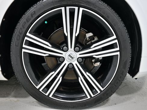 Used 2021 Volvo S60 T5 Inscription AWD/4WD image 38