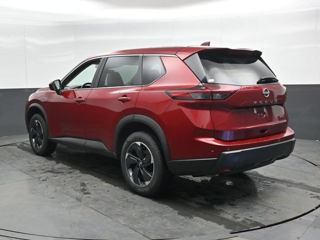 Used 2025 Nissan Rogue SV AWD/4WD image 11