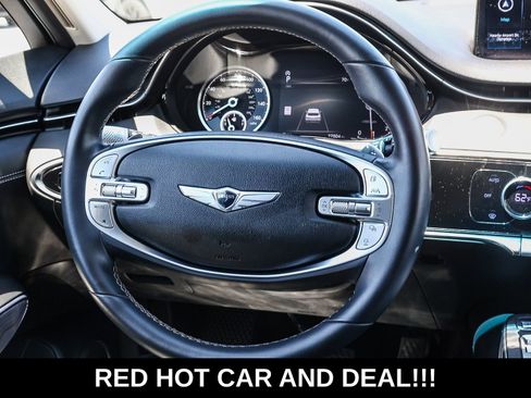 Used 2023 Genesis GV70 2.5T w/ Advanced Package AWD/4WD image 16