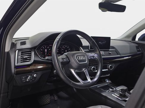 Used 2018 Audi Q5 Prestige w/ Prestige Package image 19