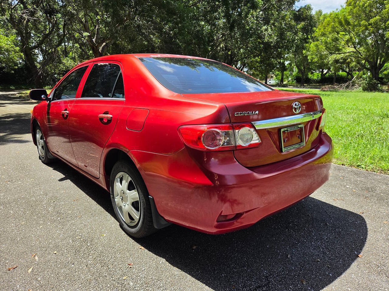 Used 2013 Toyota Corolla L FWD image 5