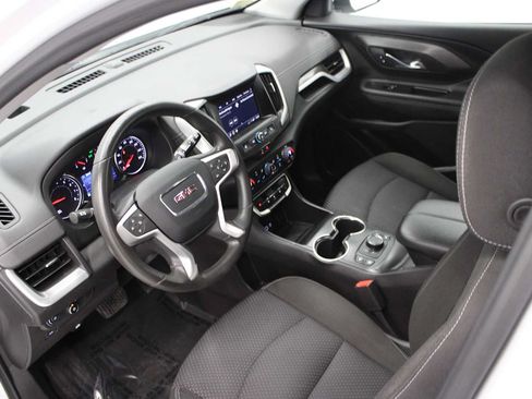 Used 2023 GMC Terrain SLE w/ Driver Convenience Package AWD/4WD image 6
