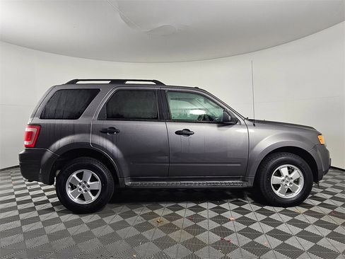 Used 2012 Ford Escape XLT image 8