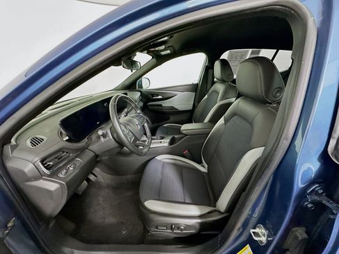 Used 2024 Buick Envista Preferred w/ Convenience I Package image 13