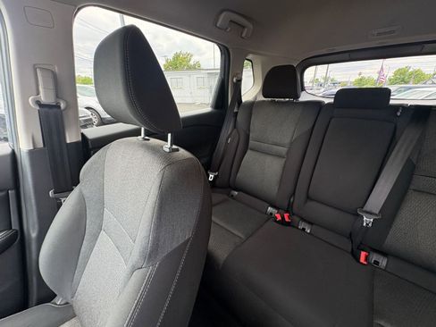 Used 2025 Nissan Rogue SV FWD image 41