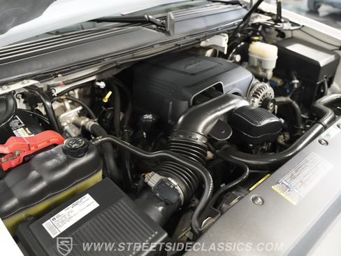 Used 2009 Cadillac Escalade EXT image 35