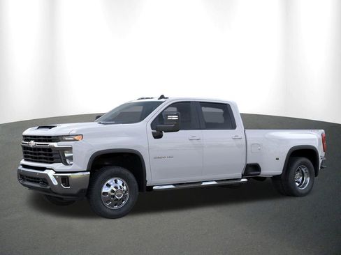 New 2026 Chevrolet Silverado 3500 LT w/ All Star Edition AWD/4WD image 2