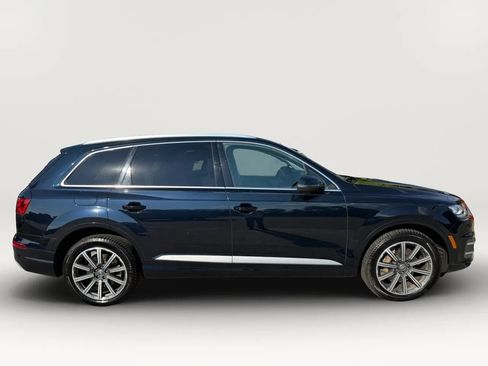 Used 2017 Audi Q7 3.0T Premium Plus w/ Premium Plus Package AWD/4WD image 2