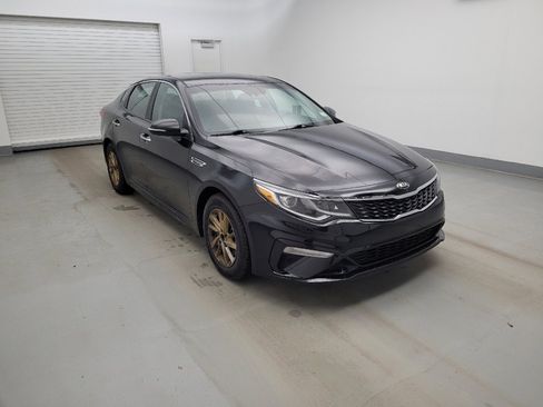 Used 2019 Kia Optima LX image 13