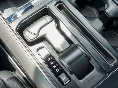 Used 2024 Ford F150 Lariat w/ FX4 Off-Road Package image 14