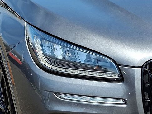 Used 2024 Lincoln Corsair AWD w/ Equipment Group 101A image 10